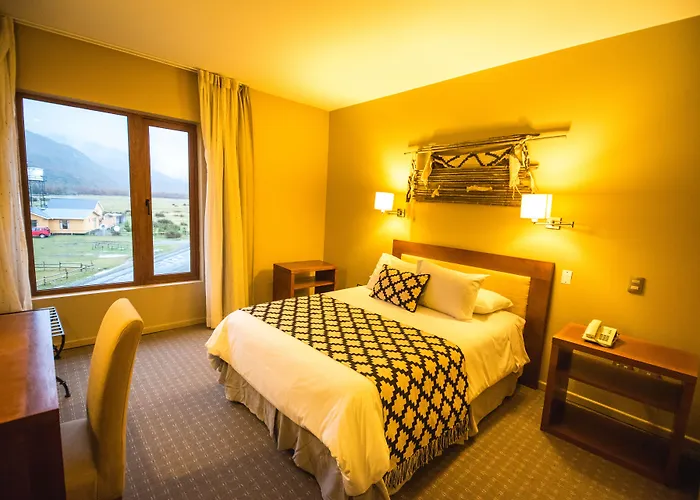 Río Serrano Hotel + Spa